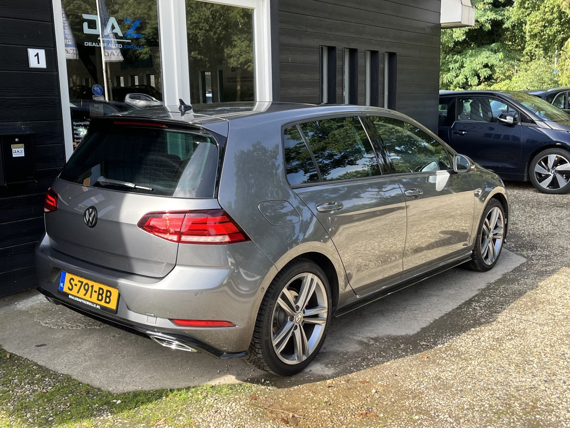 Volkswagen Golf 1.5 TSI Highline Business R Aut/Ecc/Navi/Pan, Dealer onderhouden, 4 cilinders, 150 pk, Bedrijf