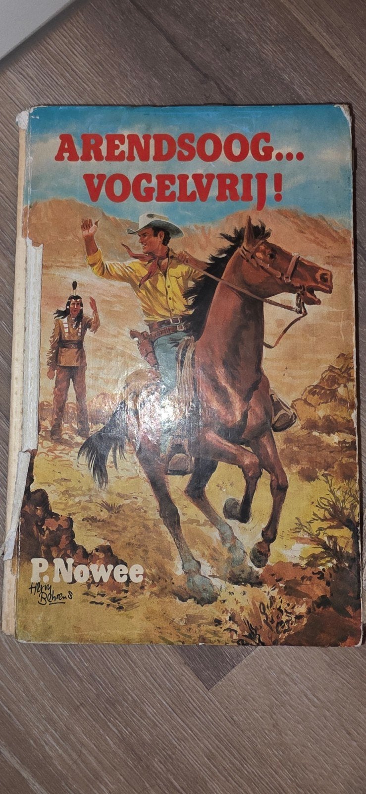 Arendsoog boeken - Diverse titels, Ophalen of Verzenden, Gelezen, P. Nowee