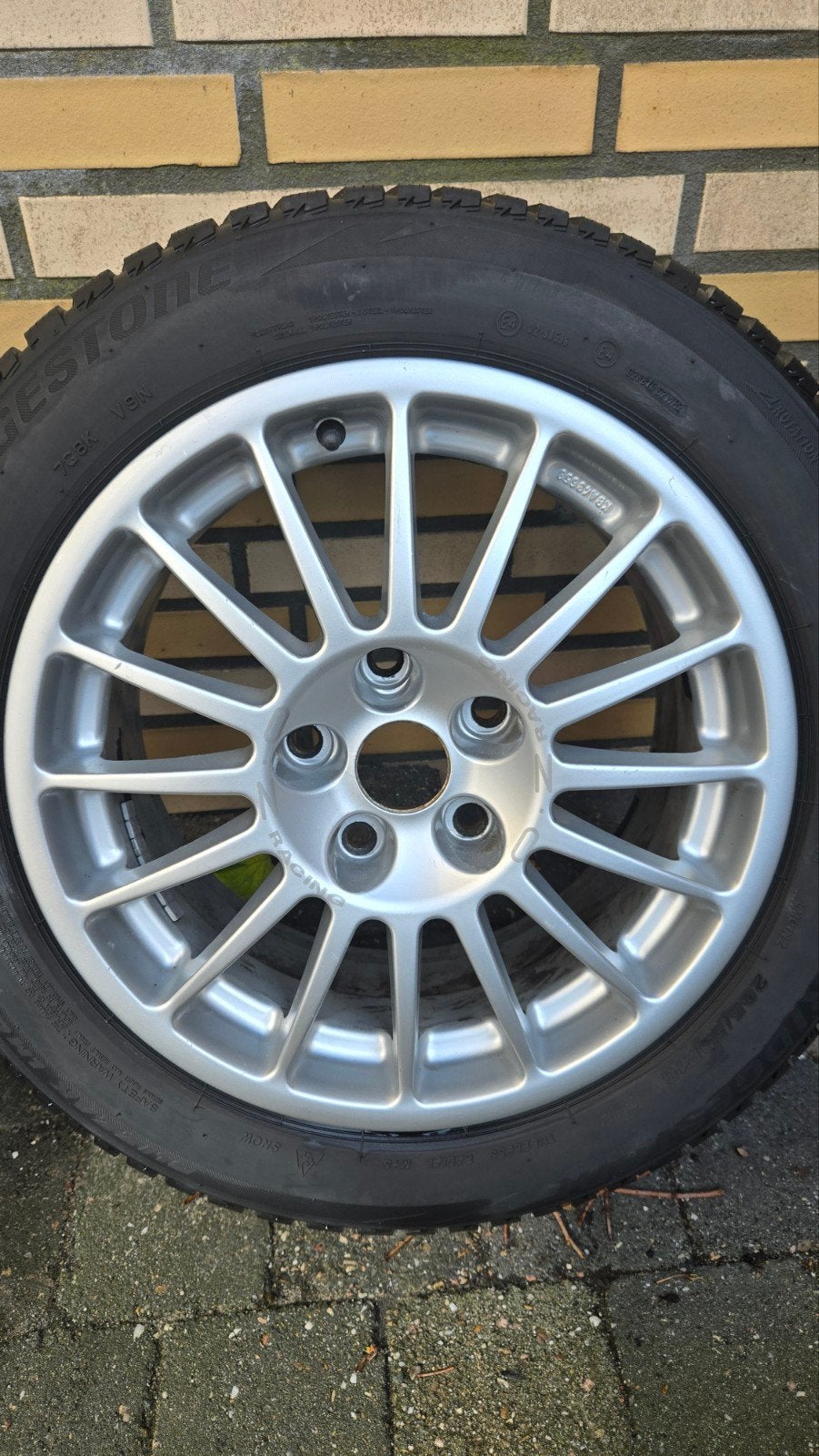 Originele OZ velgen met Bridgestone banden, Auto-onderdelen, Ophalen