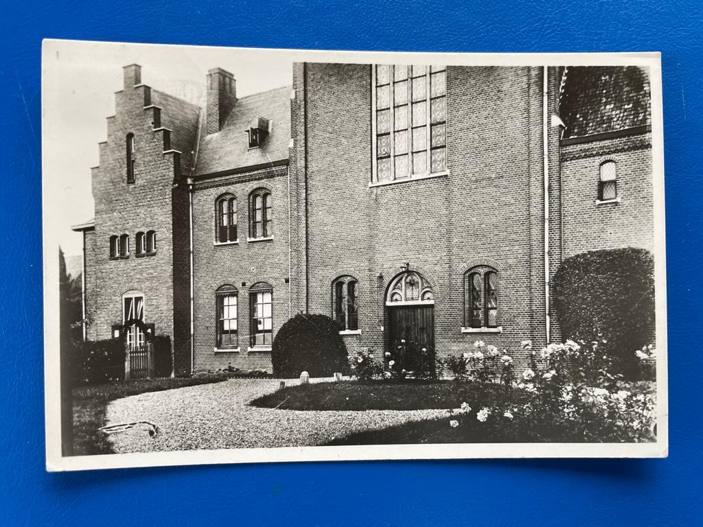 ansichtkaart van Ammerzoden , Clarissenklooster., Verzenden, 1940 tot 1960