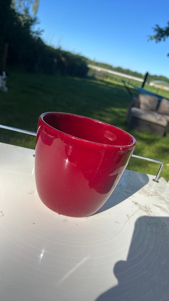 Rood planten potje, Ophalen, Rond, Zo goed als nieuw, Aardewerk