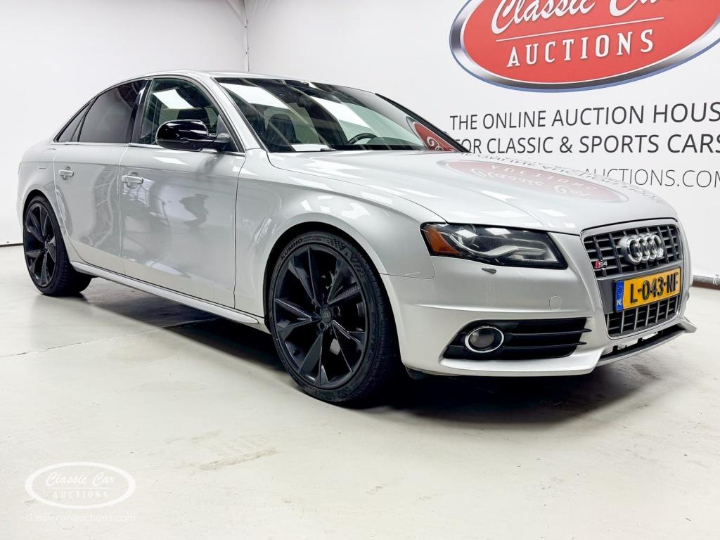 Audi A4 Limousine 3.0 TFSI S4 quattro  - ONLINE AUCTION, Auto's, Audi, Automaat, Gebruikt, A4, Bedrijf