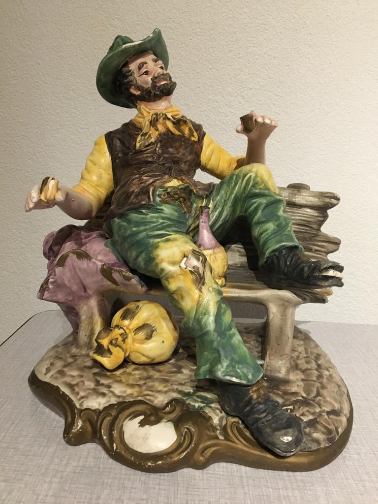 Beeld capodimonte, Ophalen, Zo goed als nieuw, Mens