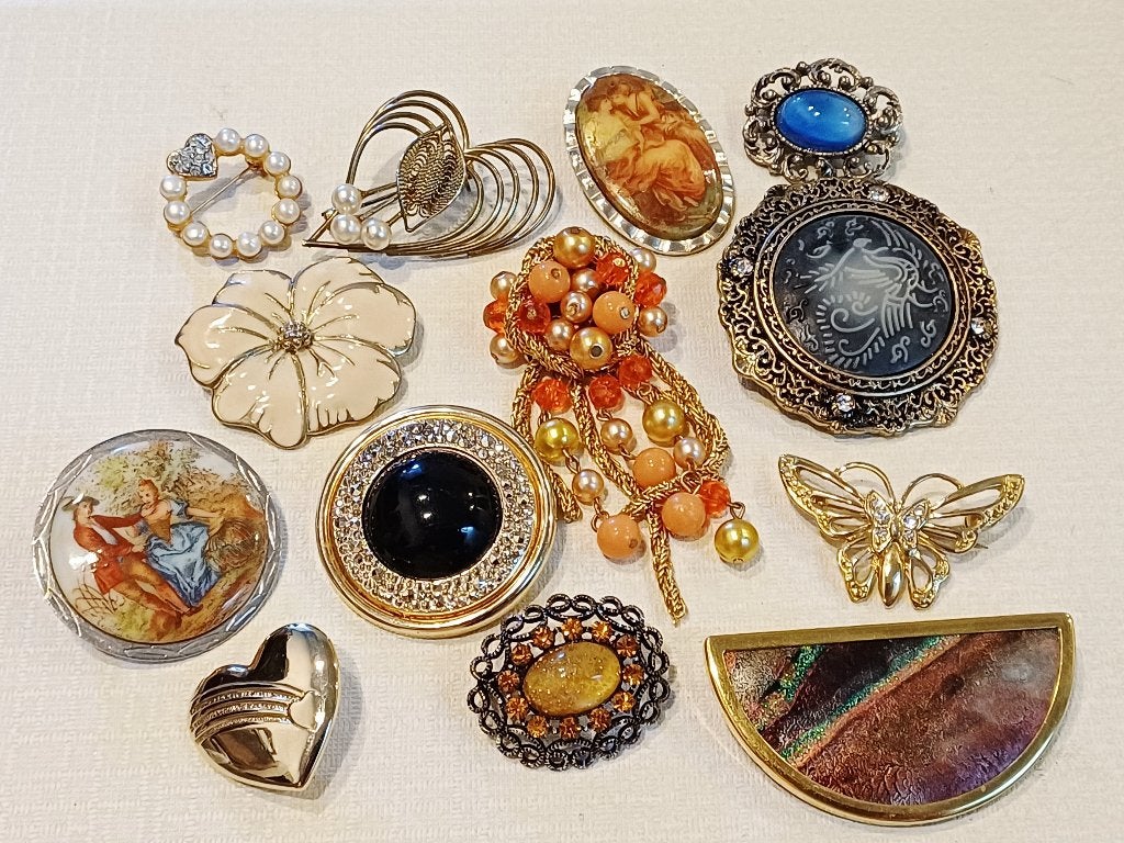 Lot broches, Ophalen of Verzenden, Zo goed als nieuw, Overige kleuren, Overige materialen
