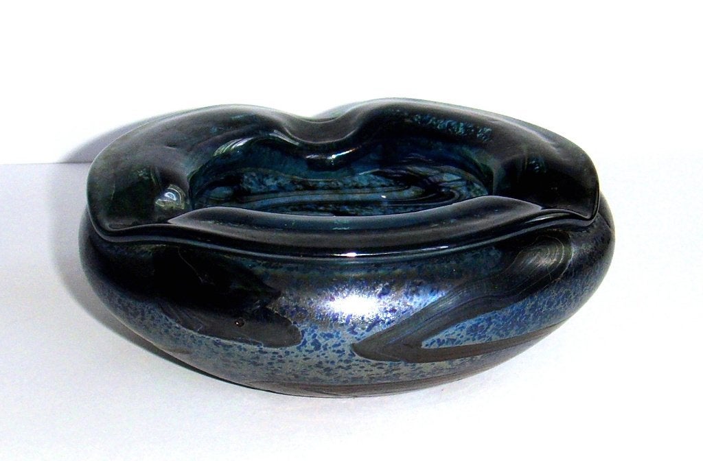 Art glass met hand gemaakte glazen asbak, gesigneerd., Ophalen of Verzenden