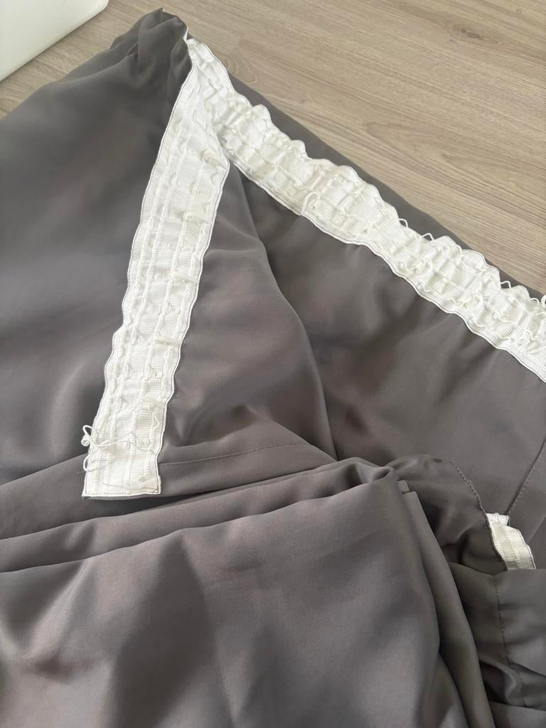 Grote grijze gordijnen (270x260 cm) - Zo goed als nieuw, Kleding | Heren, Badmode en Zwemkleding, Ophalen of Verzenden, Grijs