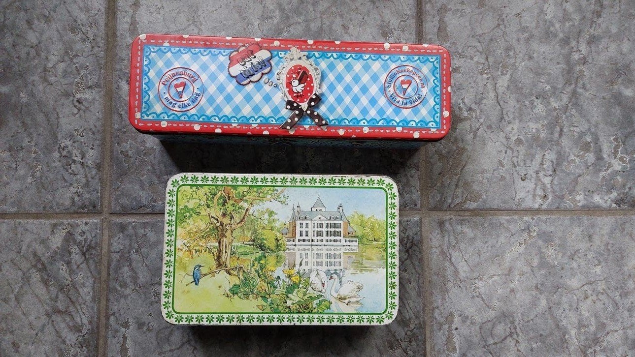 22 vintage blikken en trommels, Ophalen, Gebruikt, Overige