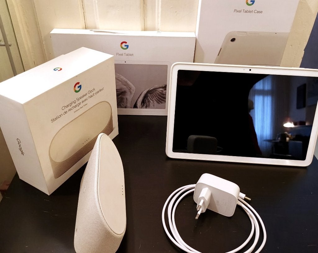 Google Pixel Tablet 128GB Porcelain + Dock + hoes, Computers en Software, Android Tablets, Google, 11 inch, Ophalen of Verzenden
