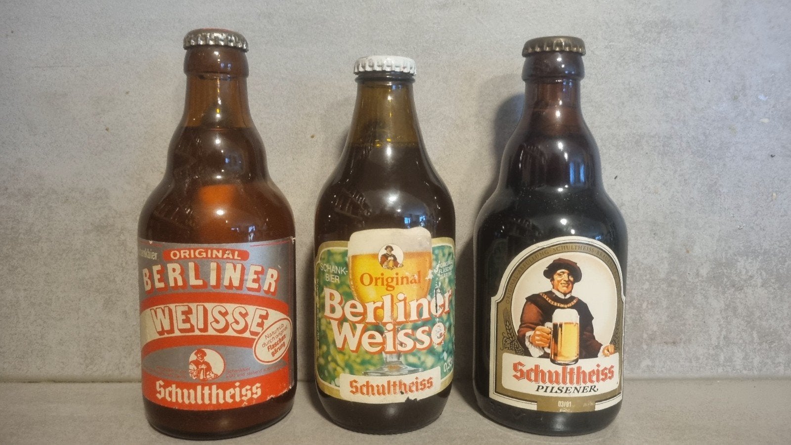 3x Schultheiss Brauerei AG, Berlin - 33cl - <'88-'91, Ophalen of Verzenden, Zo goed als nieuw, Flesje(s), Overige merken