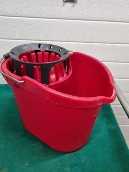 -	Dweilemmer vileda rood, Ophalen of Verzenden, 'T Olde Gre-j, Info@toldegrej.nl, Endepoelstraat 20f Didam