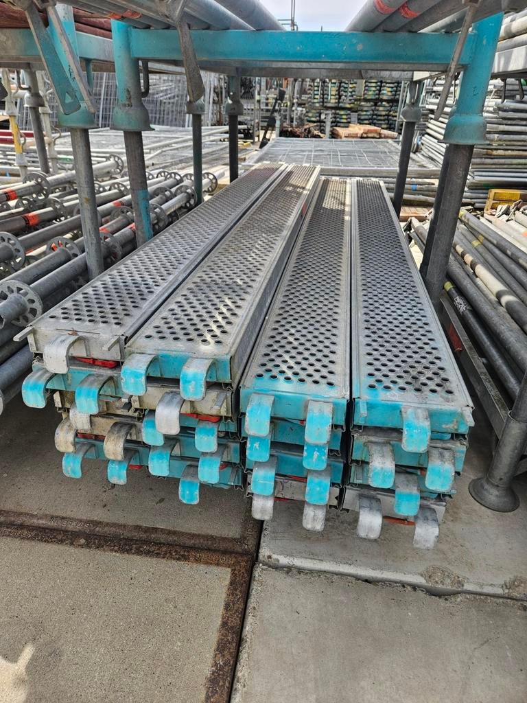 Layher Stalen vlonder 2,57x0,19 (18 stuks)