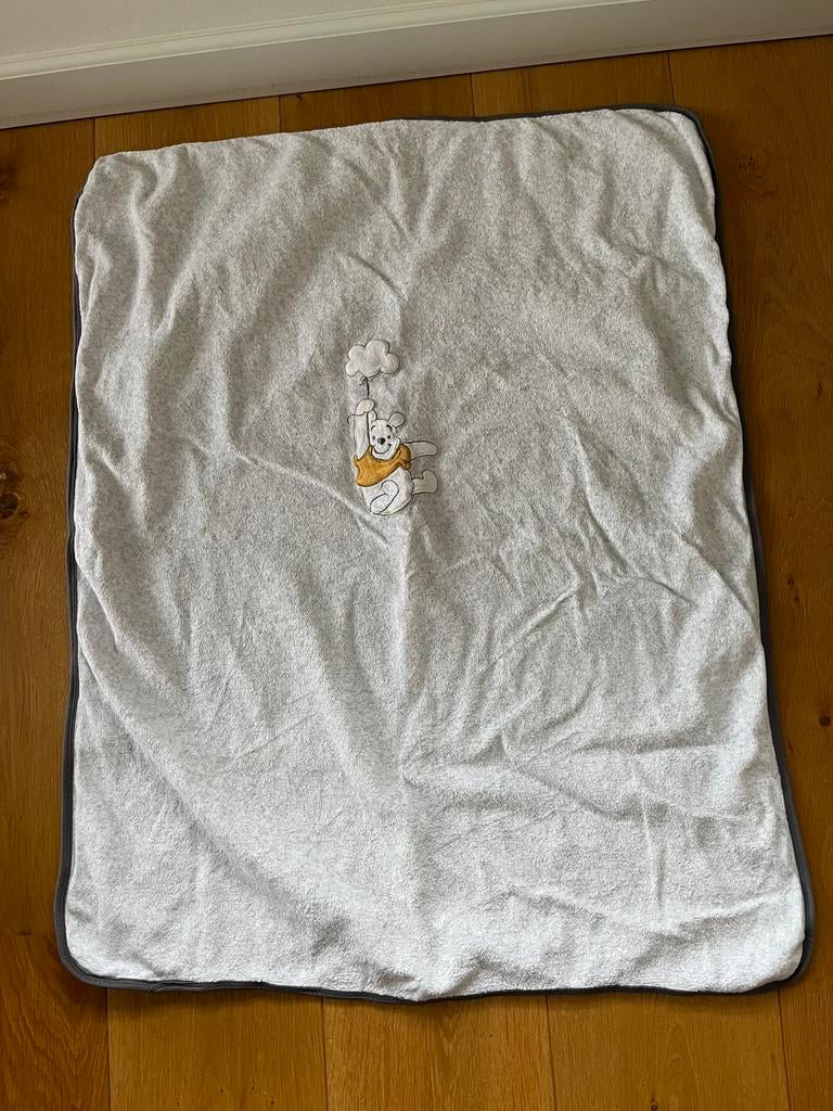 Disney baby c&a winnie the pooh wiegdeken, Ophalen of Verzenden, Nieuw, 70 tot 85 cm, Deken