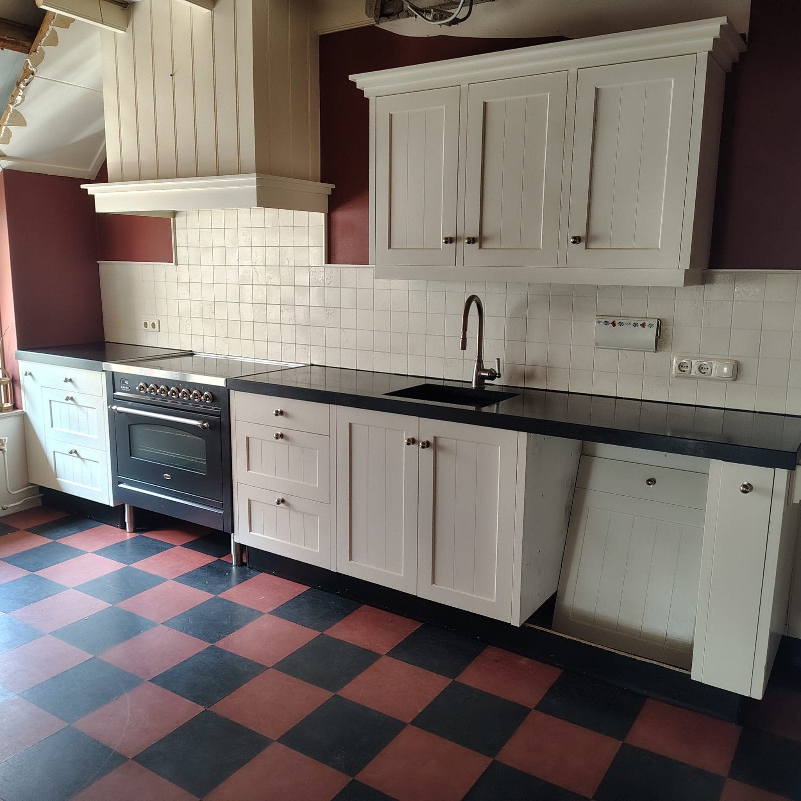 Mooie landelijke houten keuken, Huis en Inrichting, Keuken | Complete keukens, Ophalen of Verzenden, Gebruikt, Graniet of Steen