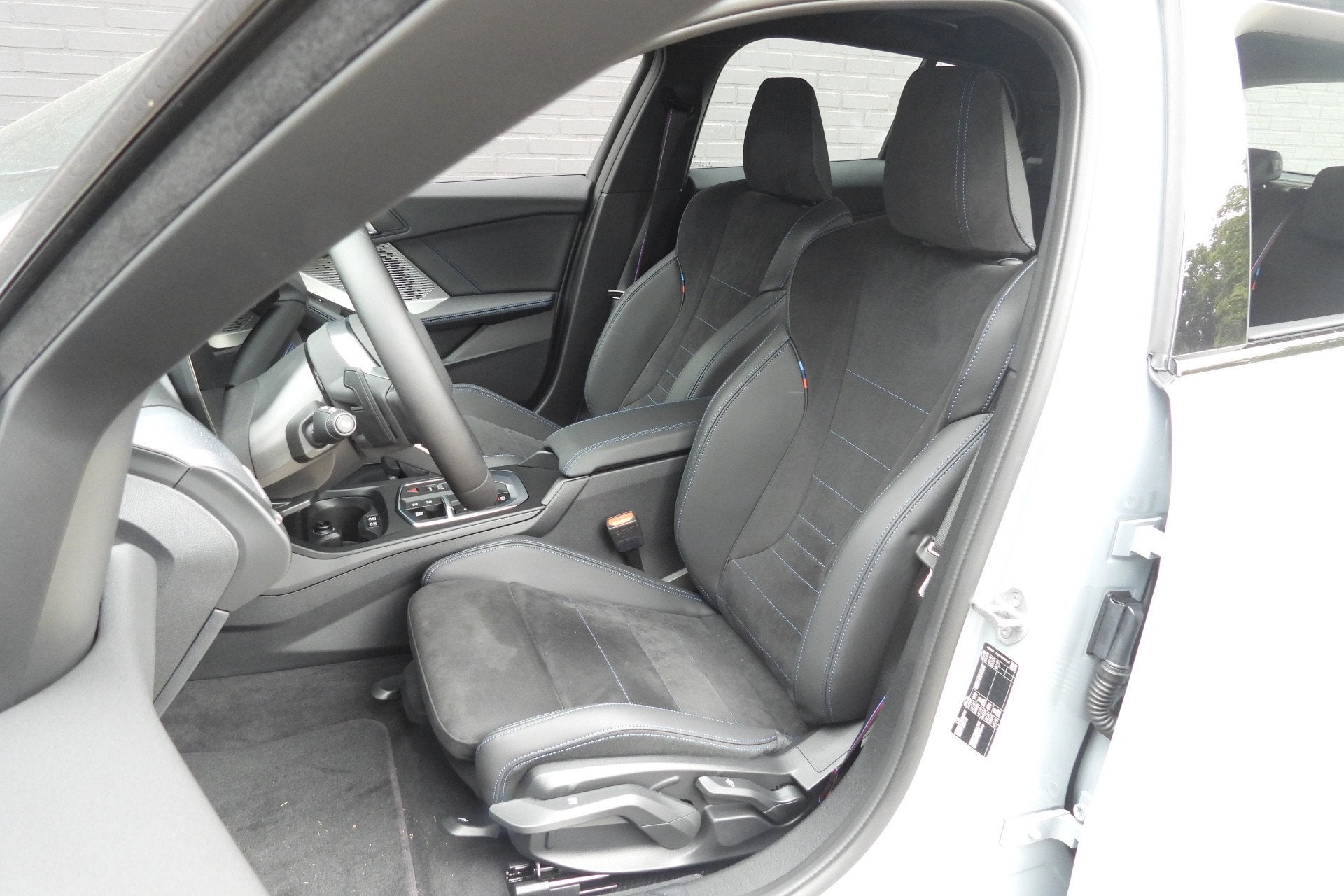 BMW 1 Serie 120 M Sport Automaat / Panoramadak / Sportstoele, Auto's, 156 pk, Met garantie (alle), Bedrijf, 19 km/l