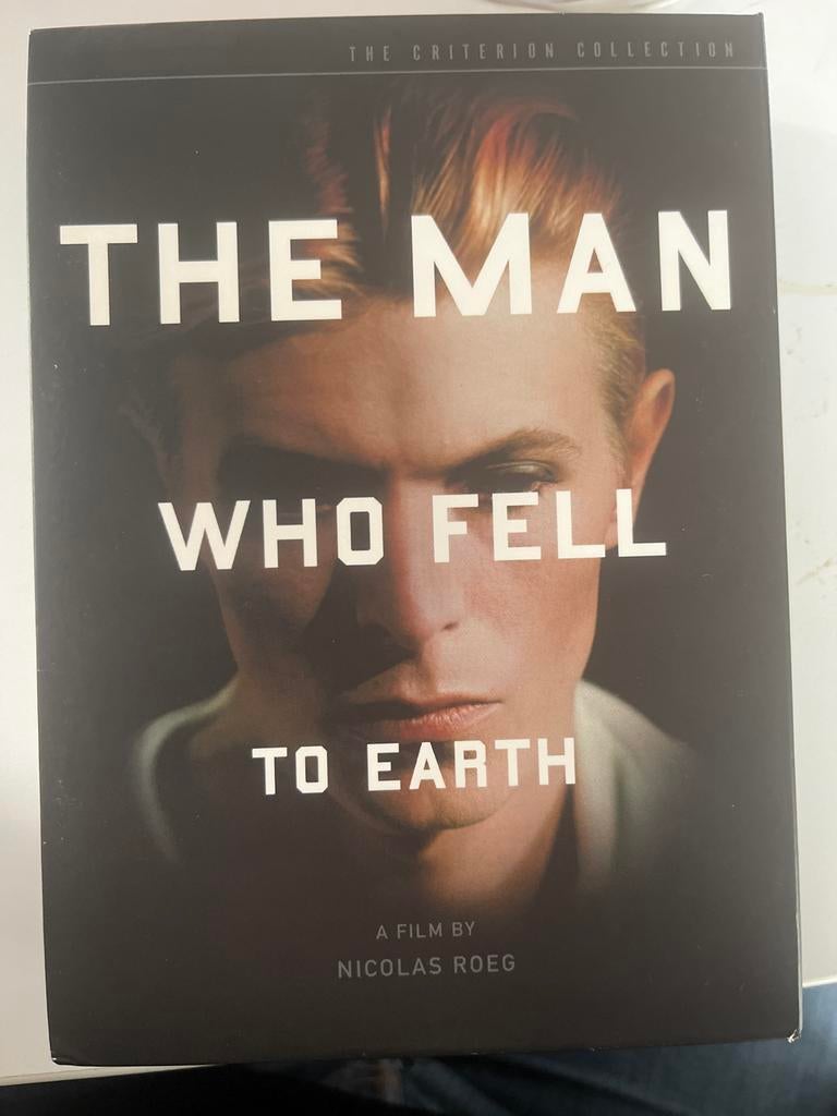 The Man Who Fell to Earth - Criterion Collection DVD + boek, Cd's en Dvd's, Boxset, Ophalen of Verzenden, Zo goed als nieuw, Science Fiction