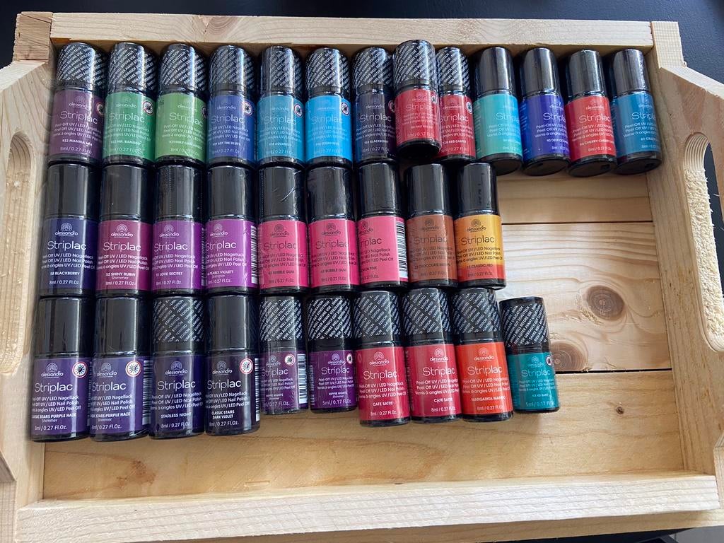 Alessandro Striplac Peel-off uv/led nagellak nieuw, Overige kleuren, Nieuw, Ophalen of Verzenden, Handen en Nagels