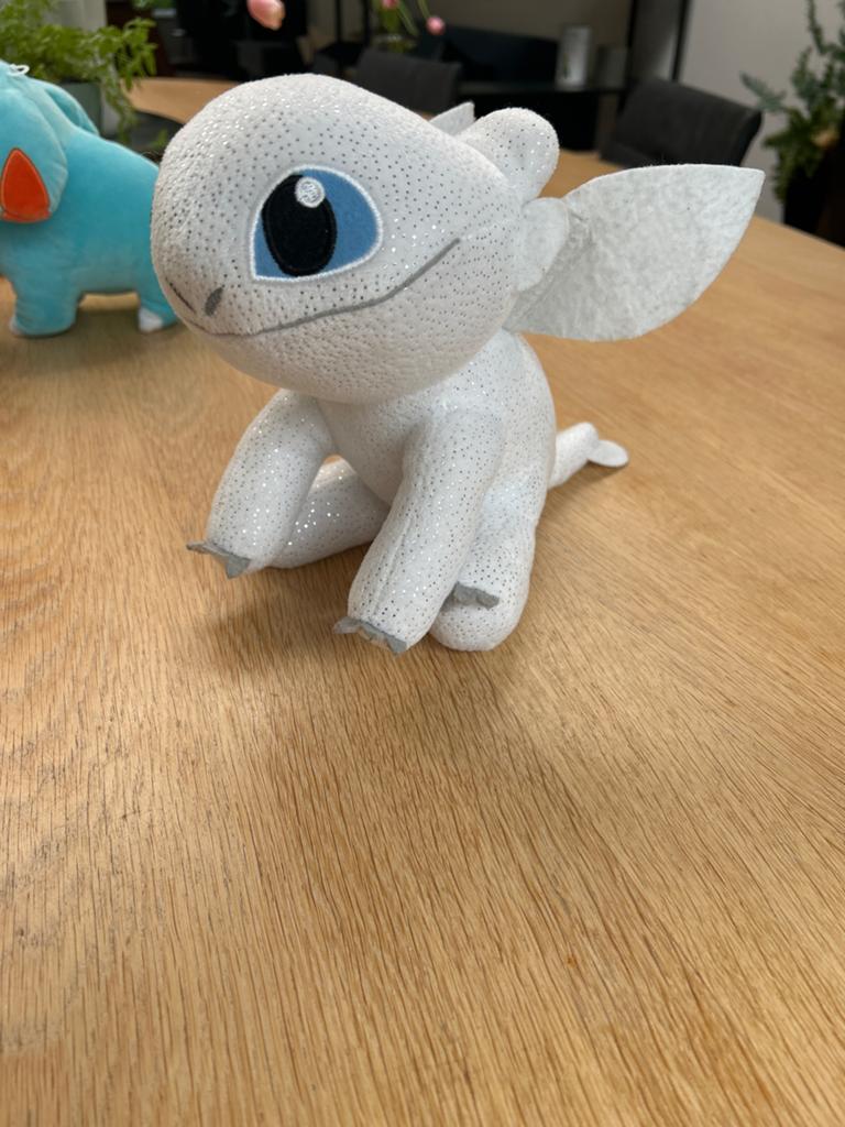 Light Fury knuffel uit Hoe Tem Je Een Draak, Ophalen, Overige merken, Overige karakters, Overige typen