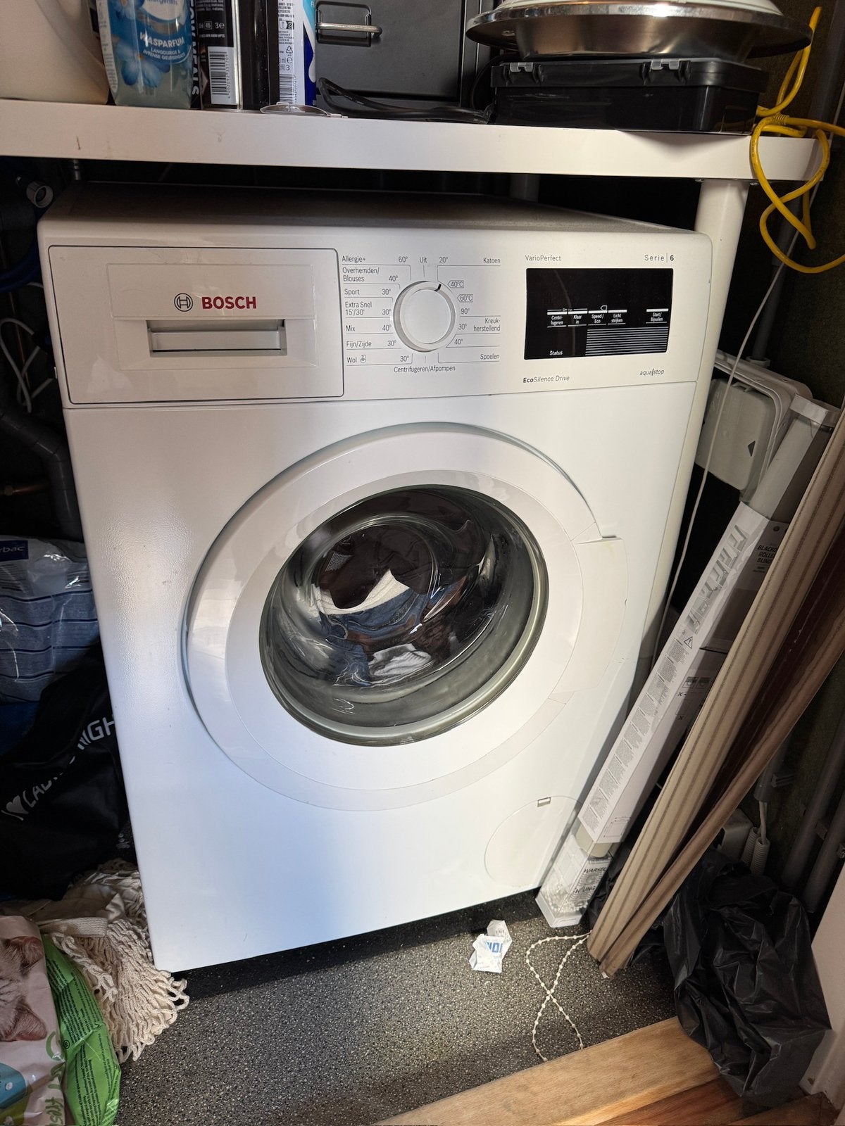 Bosch wasmachine (zelf naar beneden tillen)