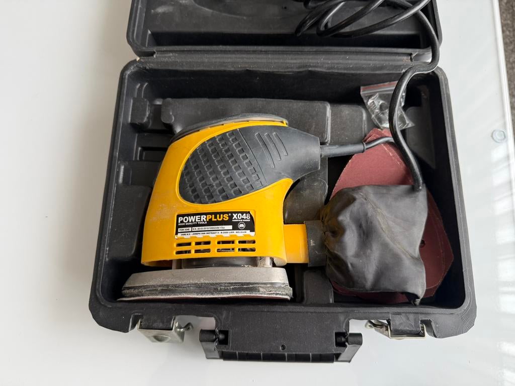 Schuurmachine 230V – 220W, Doe-het-zelf en Verbouw, Gereedschap | Handgereedschap, Ophalen of Verzenden, Zo goed als nieuw