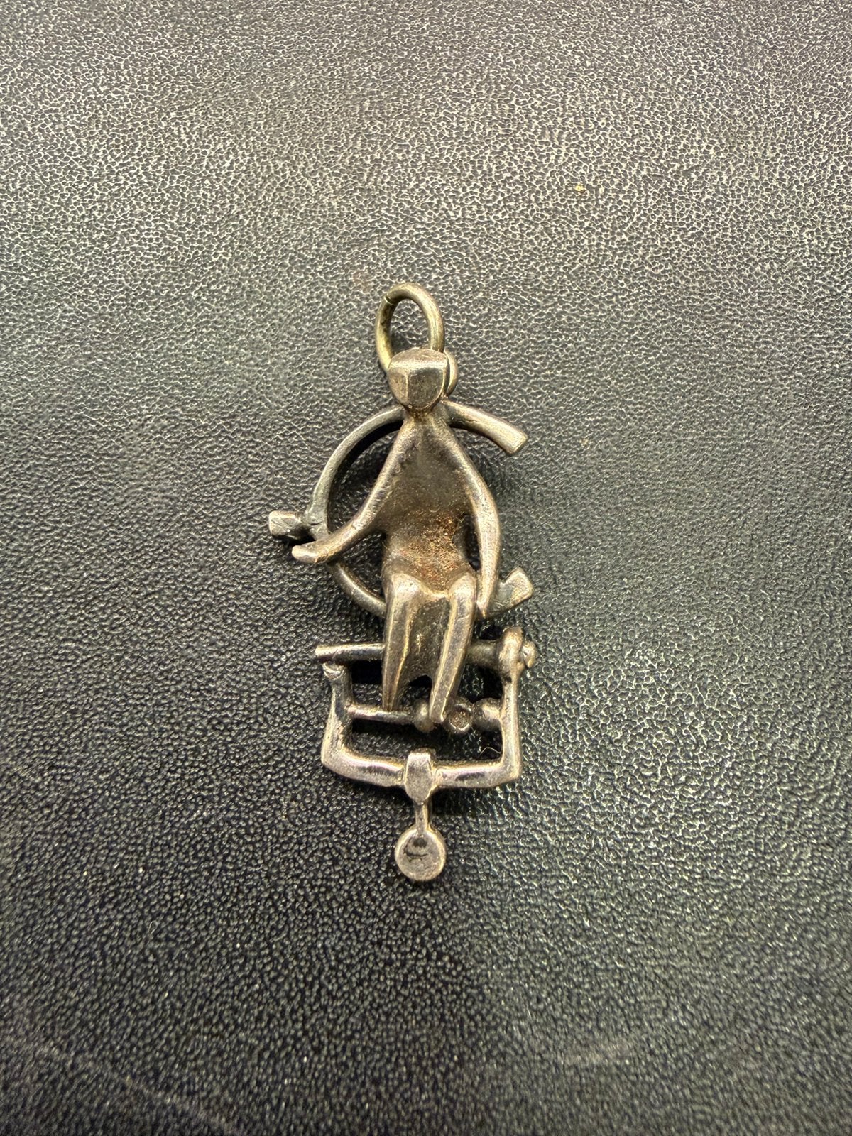 Design hanger finland, Sieraden, Tassen en Uiterlijk, Ophalen of Verzenden, Zo goed als nieuw, Zilver, Overige materialen