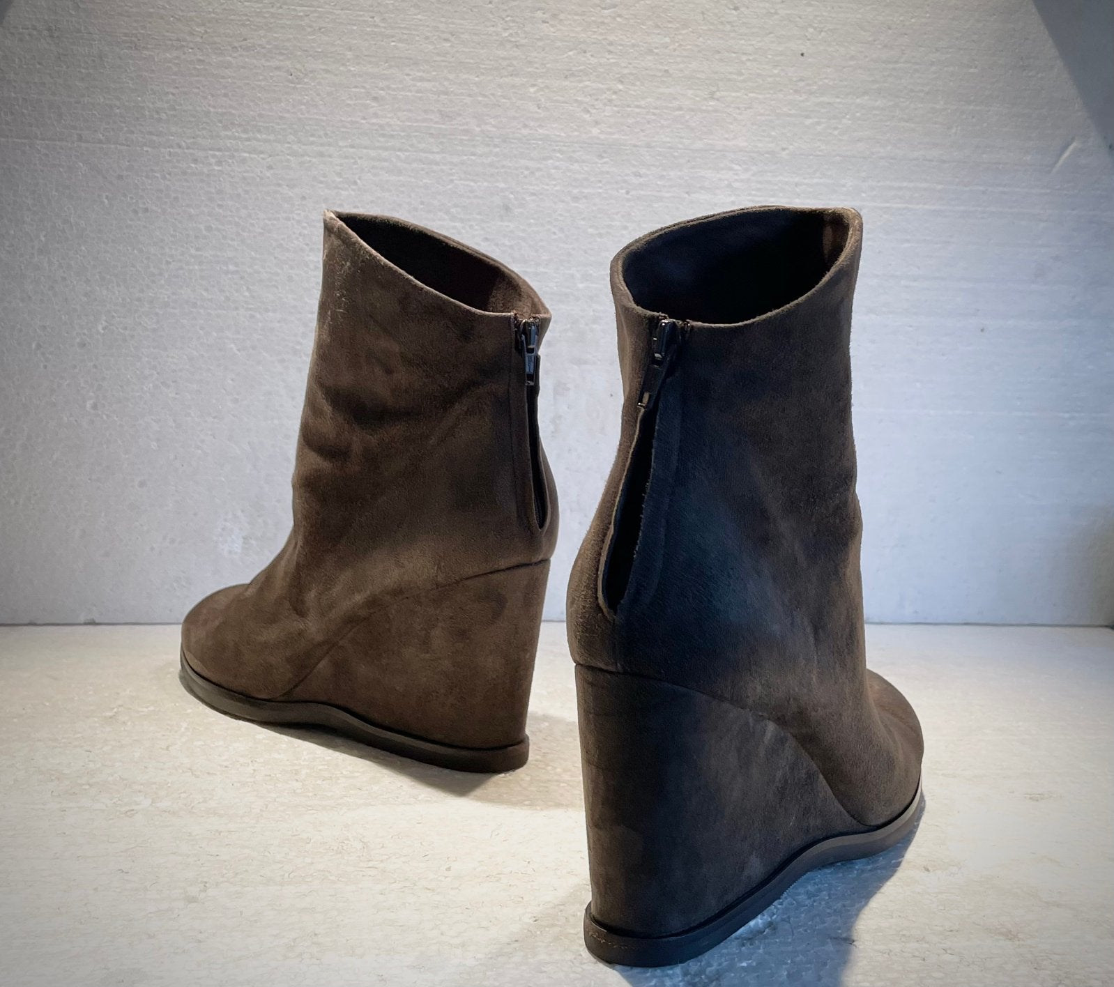 Marc Cain Marccain exclusief design enkel laarzen 39,5 / 40, Ophalen of Verzenden, Bruin, Schoenen met hoge hakken