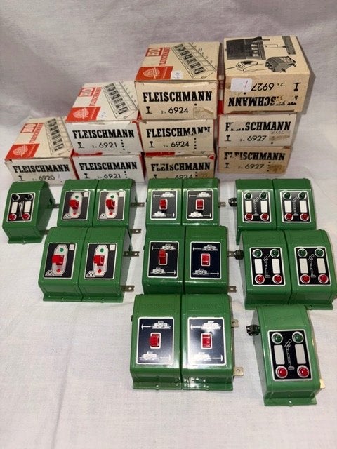 Fleischmann ongebruikte groene schakelaars., Gelijkstroom, Fleischmann, Overige typen, Nieuw