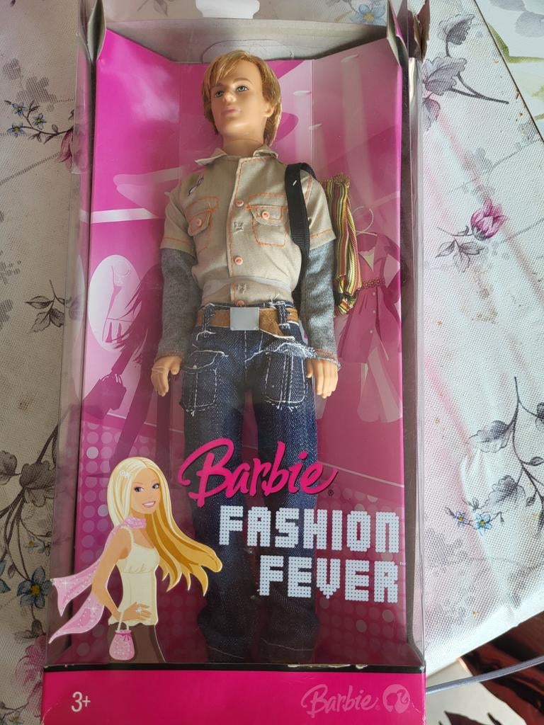 Barbie fashion fever ken 2007, Verzamelen, Poppen, Ophalen of Verzenden, Nieuw, Fashion Doll