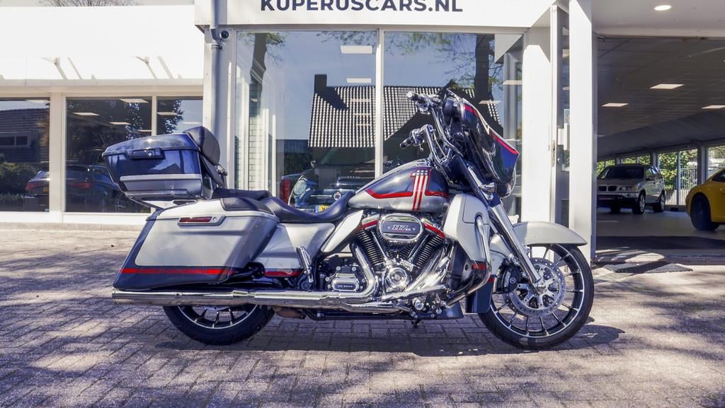 Harley Davidson Tour 117 FLHXSE Street Glide CVO 5HD1 vance&, Motoren, Bedrijf, Cruise Control, Meer dan 35 kW, 1923 cc