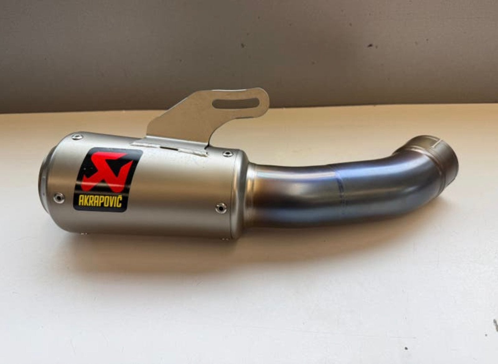 KTM Superduke Gen3/4 Akrapovic uitlaatdemper evolution line, Ophalen of Verzenden, Zo goed als nieuw