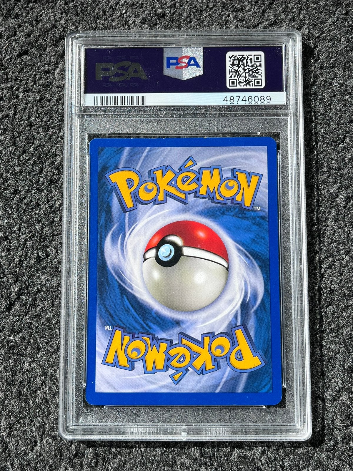 Pokémon PSA 8 Shining Celebri #106 Neo Destiny, Verzenden, Zo goed als nieuw, Losse kaart, Foil
