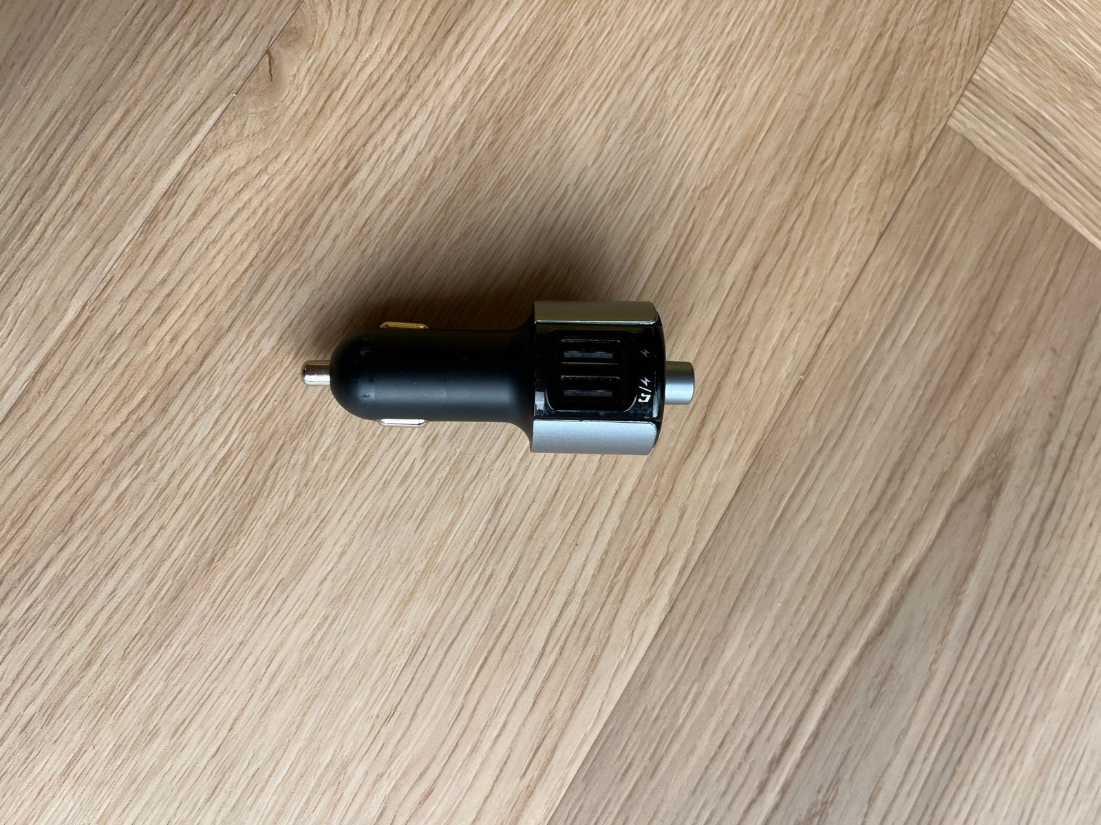 UNIQ bluetooth fm transmitter, Ophalen, Gebruikt