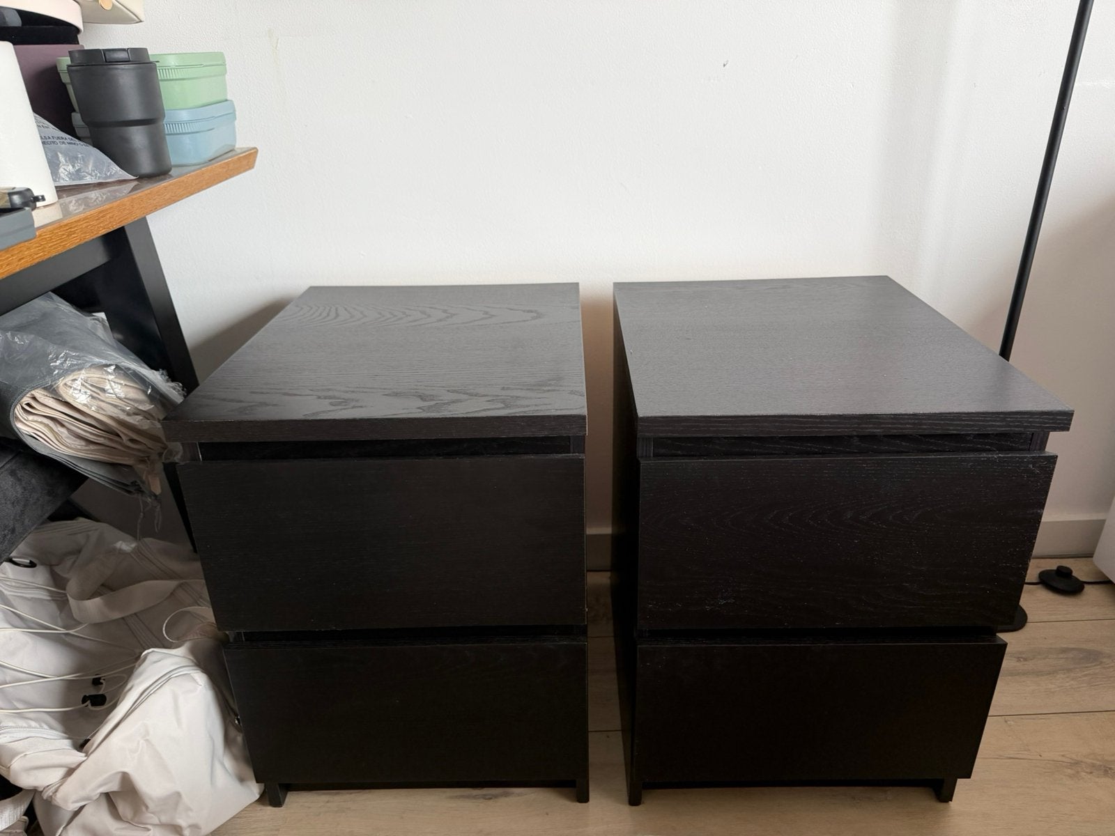 Gratis ophalen 2 IKEA MALM nachtkatjes donkerbruin/zwart, Ophalen, Gebruikt, Minder dan 45 cm