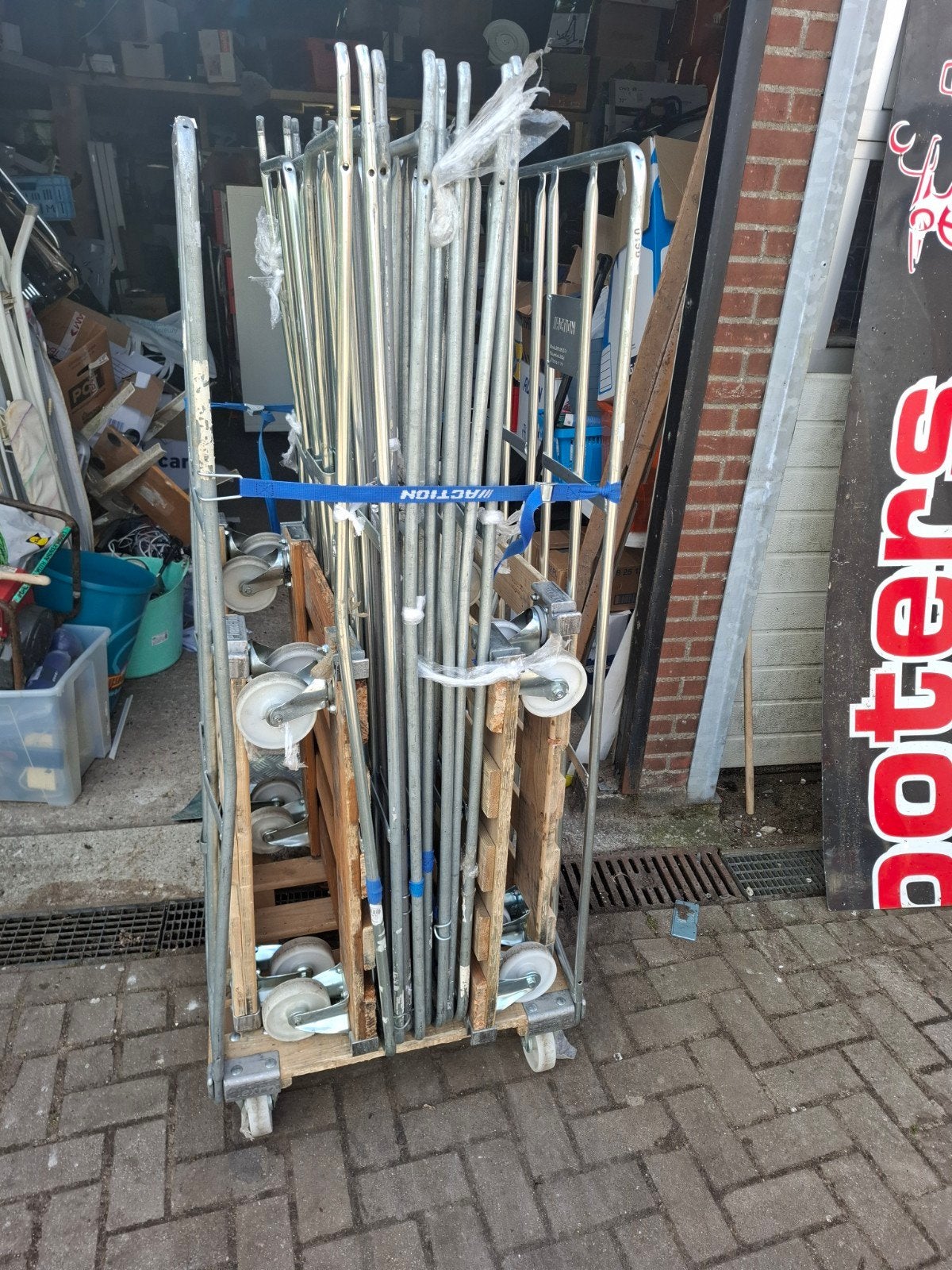 Metalen rolcontainers met houten pallets en wielen, Ophalen, Gebruikt, Onbekend, Transportkar
