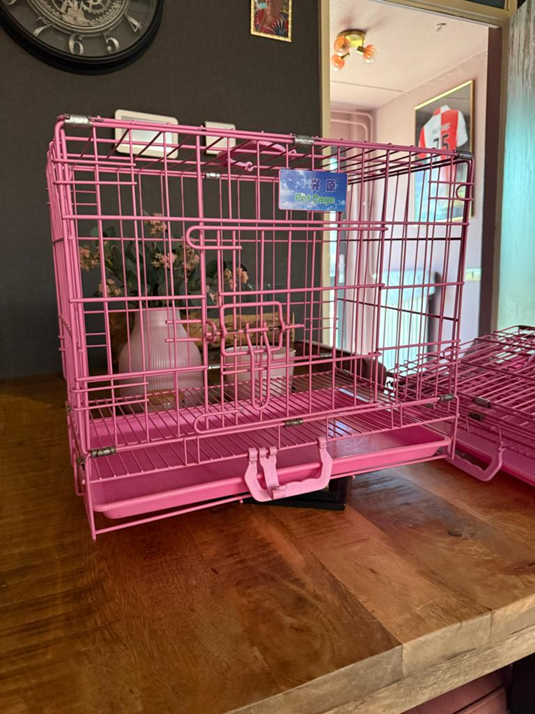 2 stuks roze kleine honden benches, Info@shelifestyle.nl, Ophalen of Verzenden, Zo goed als nieuw, 4793hd