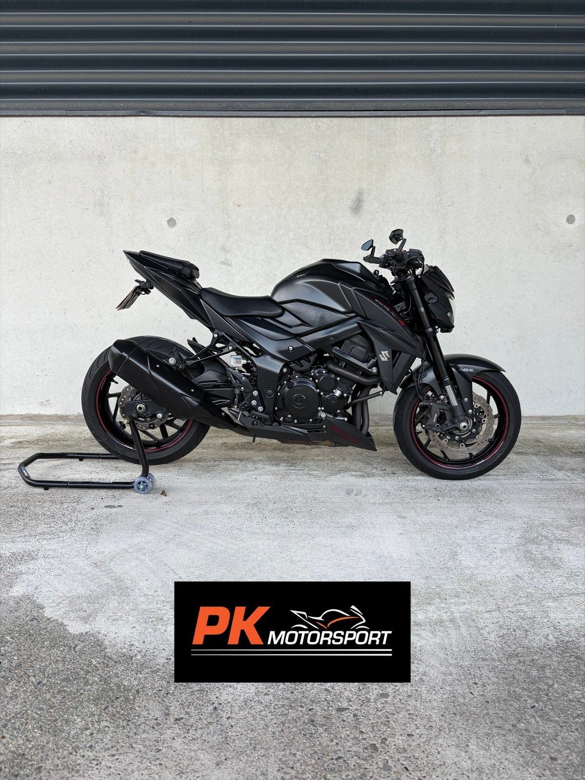 Suzuki GSXS 750 2017, Suzuki, Occasion, 4 cilinders, Bedrijf