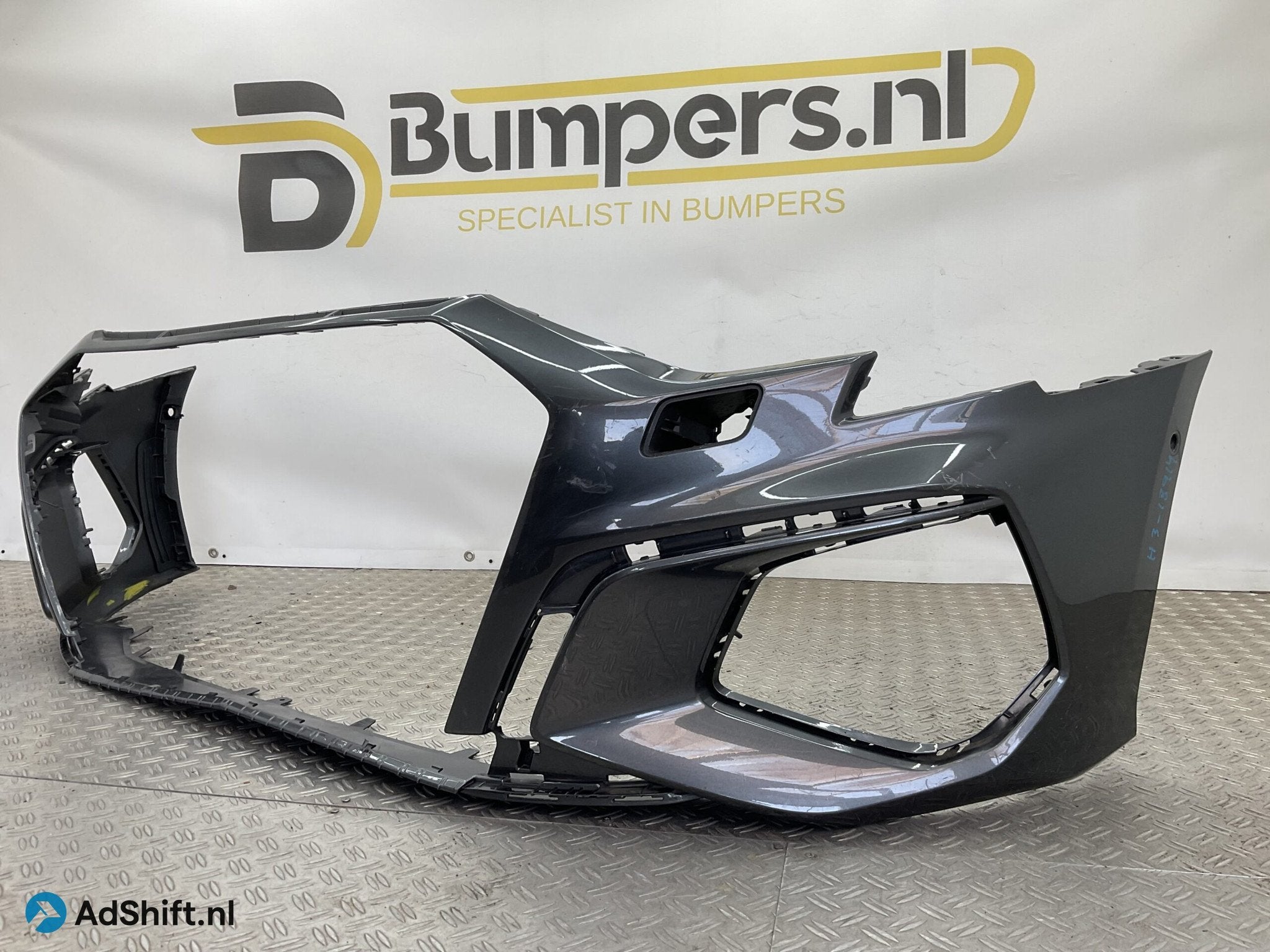 Bumper Audi A3 8Y Sline S-Line kls 22-24 8Y0807437F Voorbump, Auto-onderdelen, Bumper