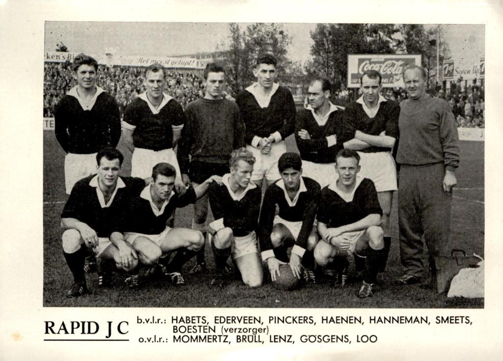Rapid JC Elftal foto Monty Seizoen 1960-1961, Verzamelen, Verzenden, Zo goed als nieuw, Roda JC, Poster, Plaatje of Sticker