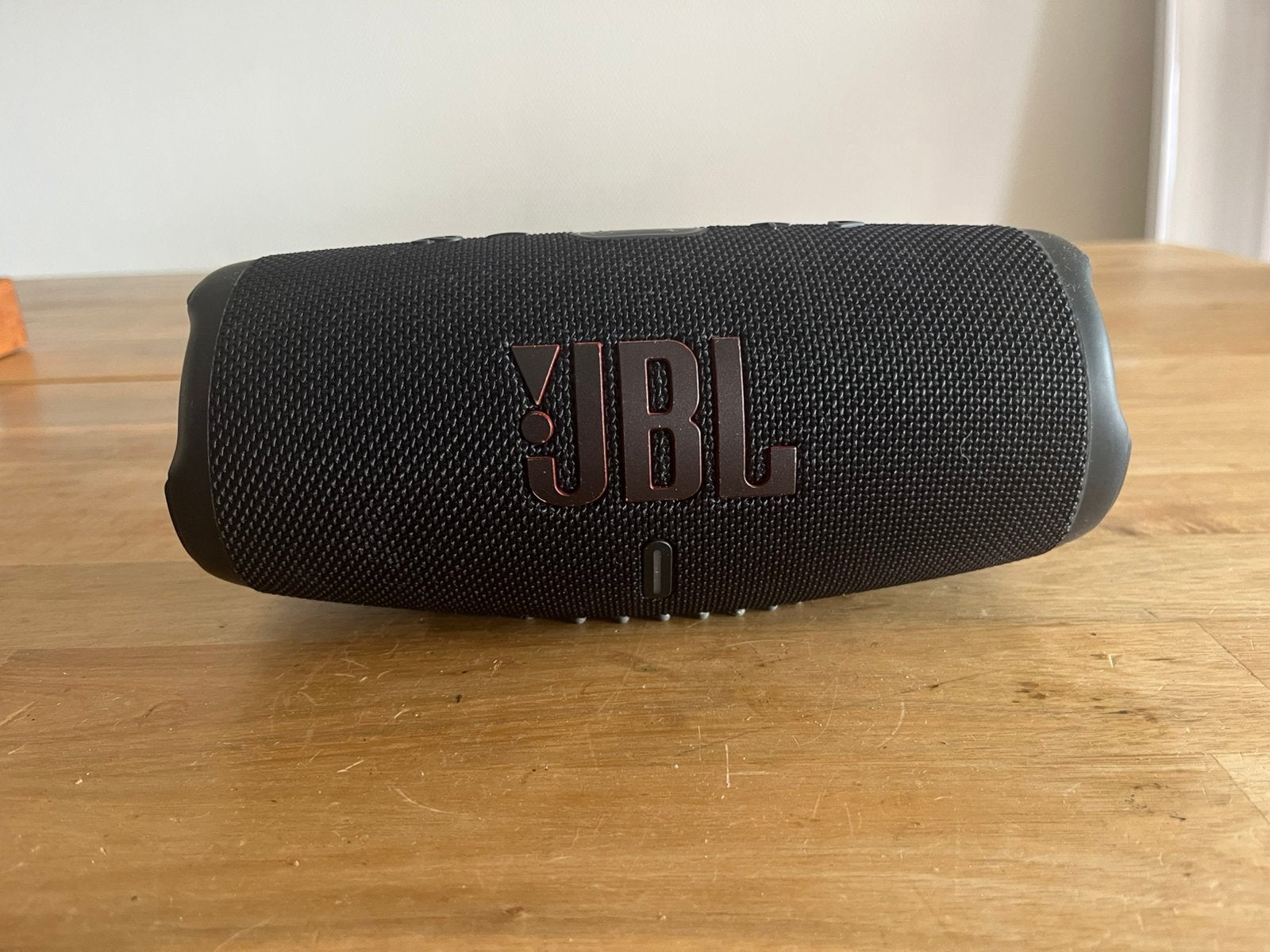 JBL charge 5, Ophalen, Zo goed als nieuw, Minder dan 60 watt, JBL