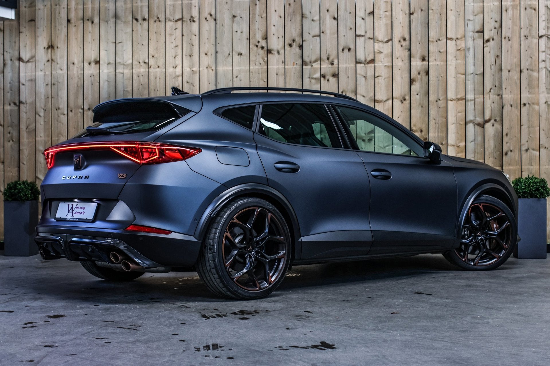 CUPRA Formentor VZ5 2.5 TSI *Schaalstoelen*Carbon*360 Camera, Auto's, Automaat, 15 km/l, Gebruikt, Zwart