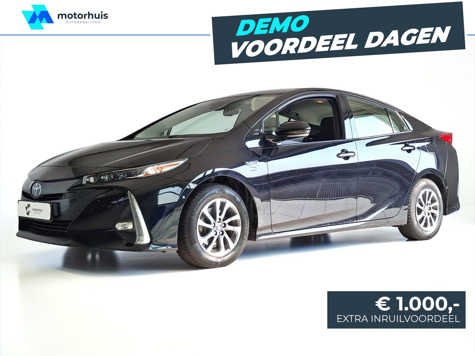 Toyota Prius 1.8 Plug-in Hybrid 122PK Executive AUTOMAAT HUD, Auto's, Stof, Gebruikt, 1505 kg, Zwart