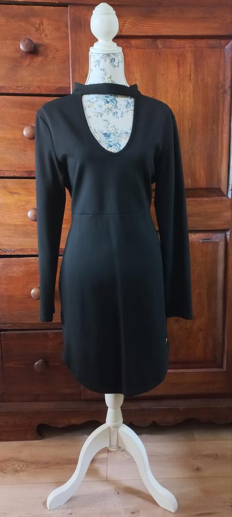 Mooie zwarte jurk van Delousion, Ophalen of Verzenden, Gedragen, Maat 46/48 (XL) of groter, Zwart