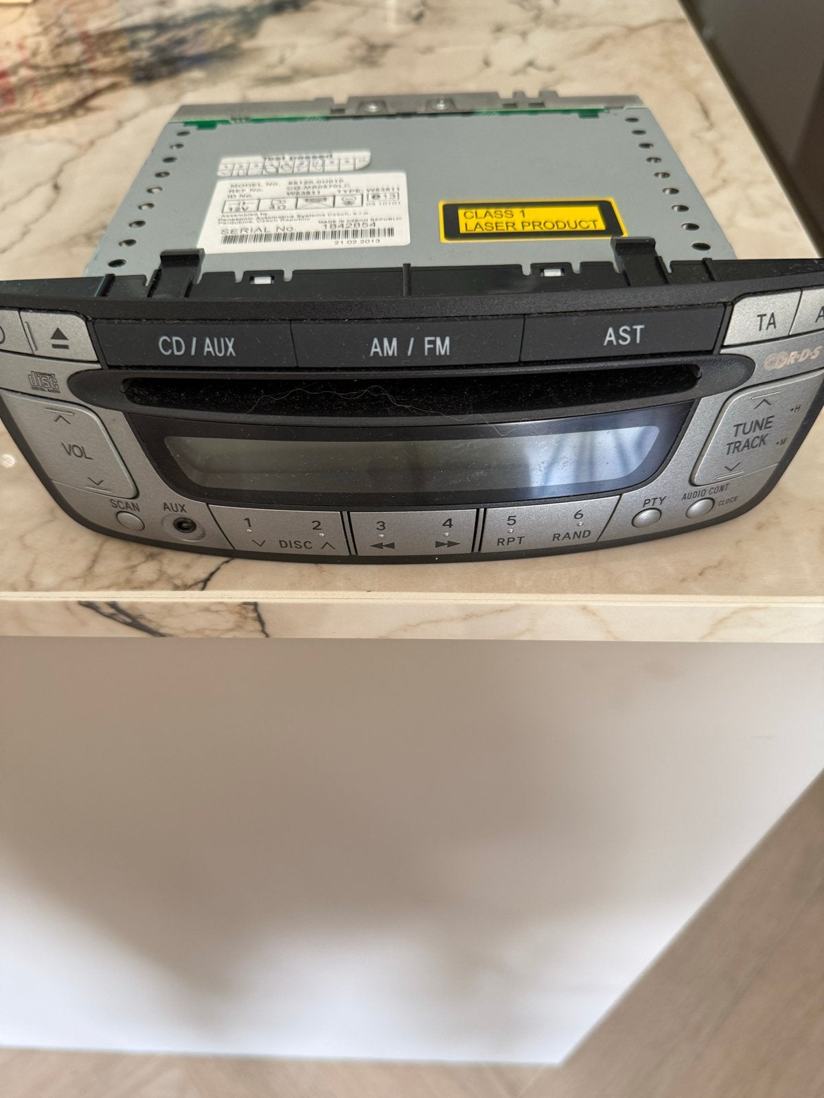Toyota CQ-MS0570LC Autoradio CD/AUX Speler, Auto diversen, Autoradio's, Ophalen of Verzenden, Gebruikt