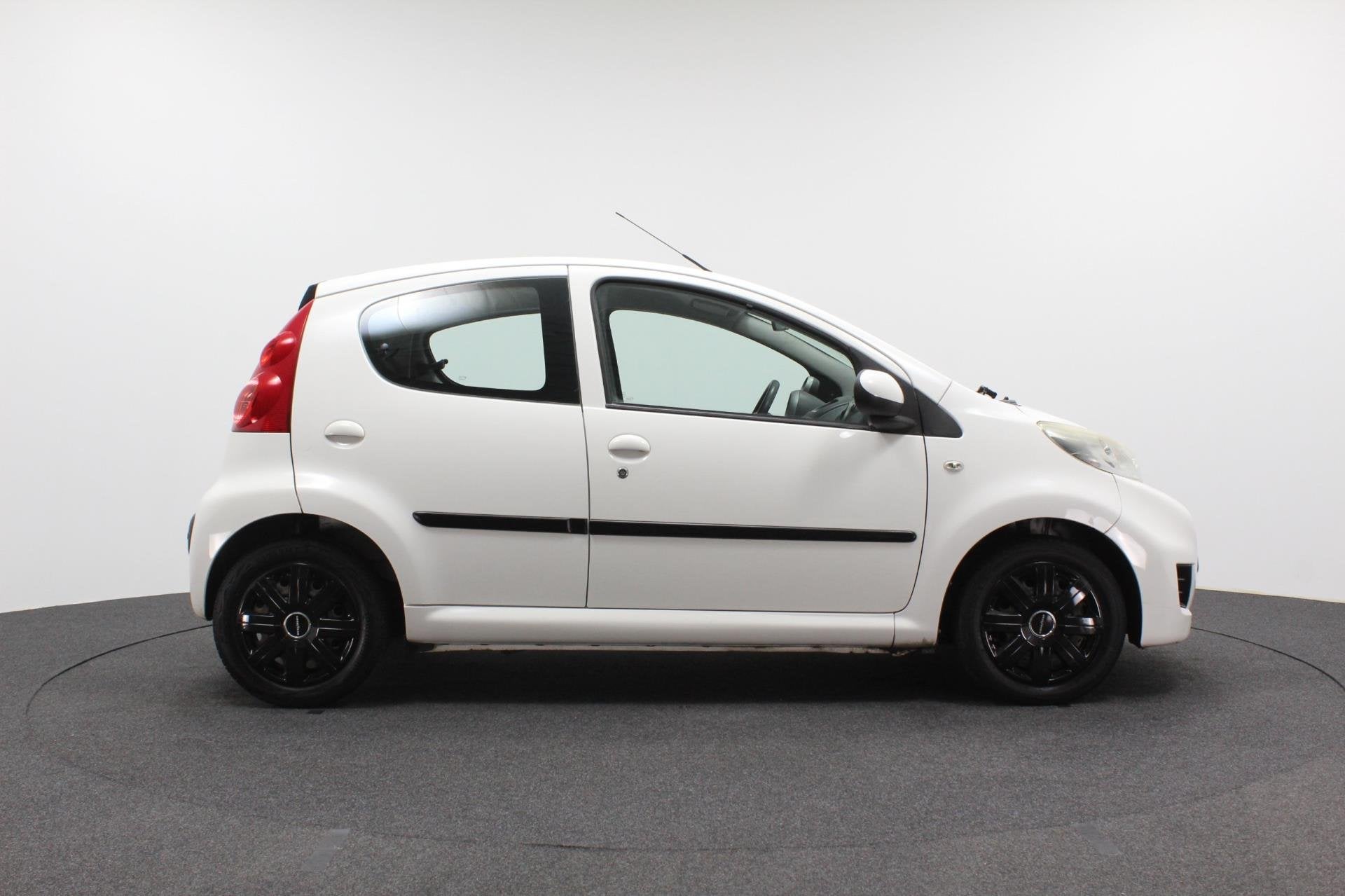 Peugeot 107 1.0-12V XS | Airco | Automaat | NAP | Goed onder, Gebruikt, 4 stoelen, Origineel Nederlands, Bedrijf