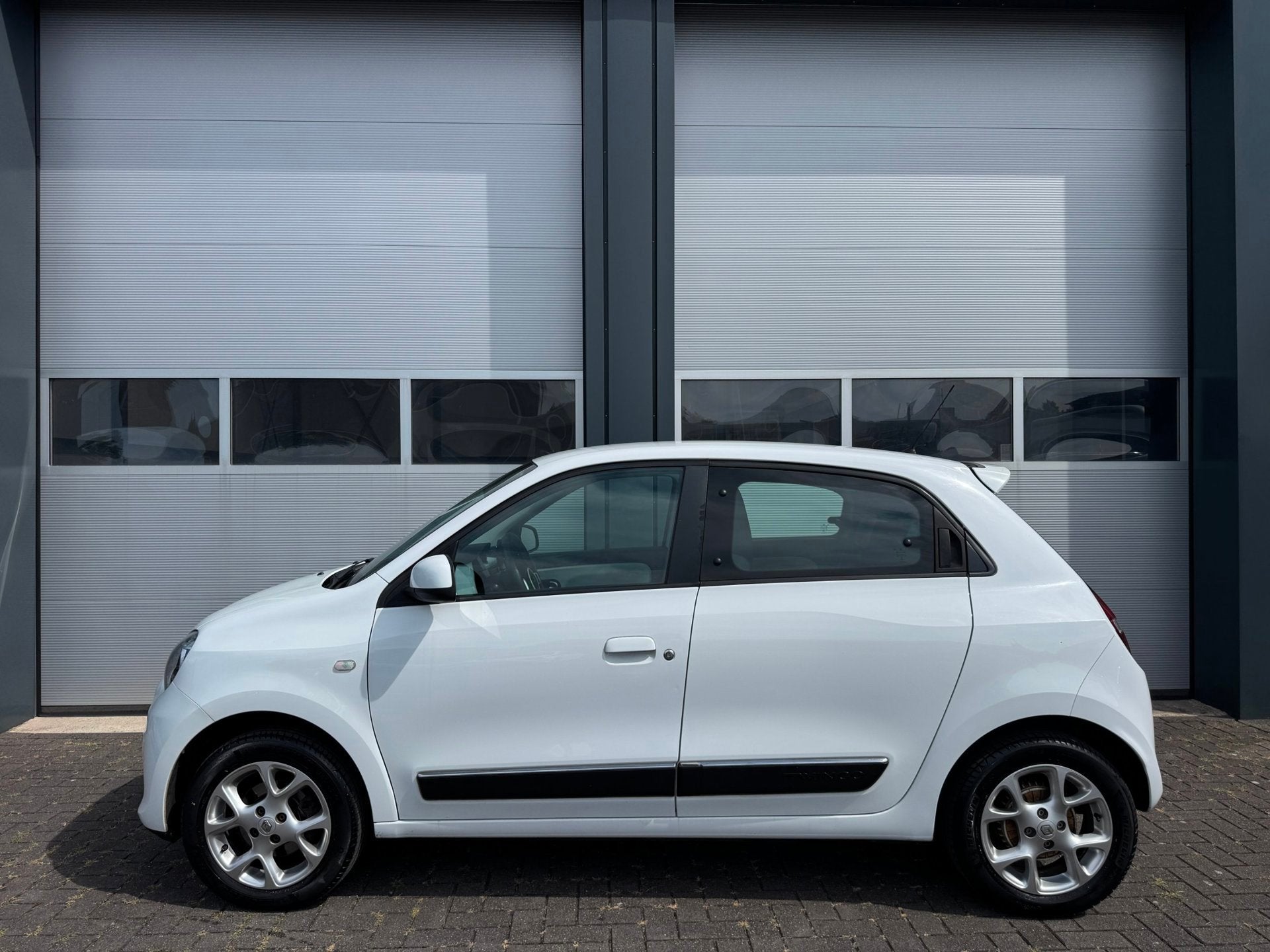 Renault Twingo 1.0 SCe Dynamique Camera Navi PDC Cruise, Gebruikt, 840 kg, 4 stoelen, Wit