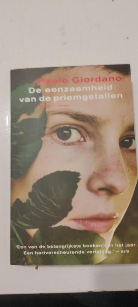 De eenzaamheid van de priemgetallen - Paolo Giordano, Boeken, Ophalen of Verzenden, Gelezen, Paolo Giordano, Europa overig