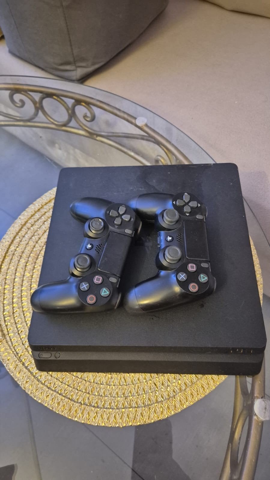 mooie playstation 4, Ophalen, Zo goed als nieuw, Met 1 controller, Slim