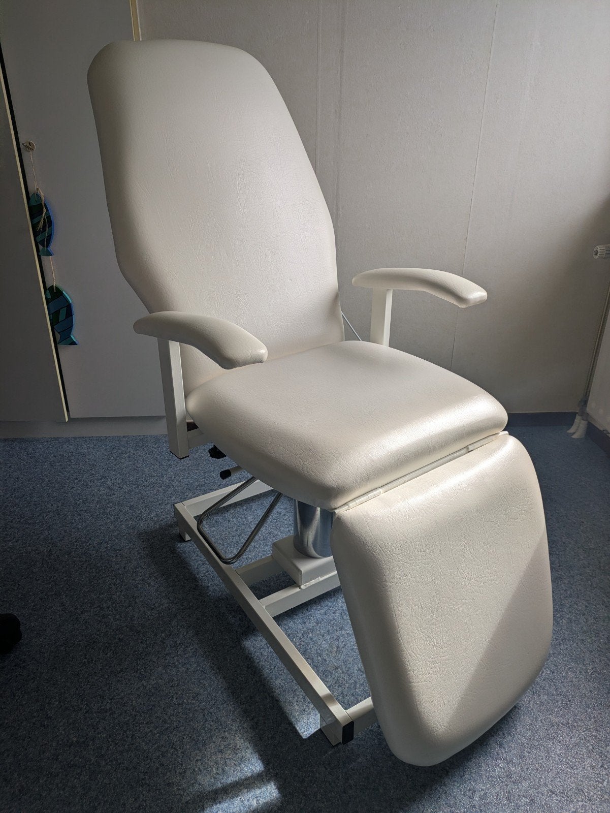 behandelstoel/ pedicurestoel, Ophalen, Gebruikt, Massagestoel of Kussen