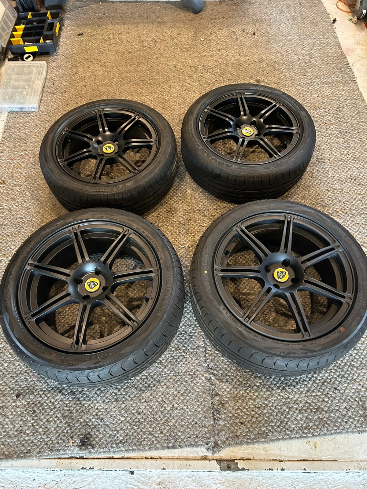 Lotus Exige Elise forged split spokes nieuw, Auto-onderdelen, Ophalen of Verzenden, Nieuw, Zomerbanden, Band(en)