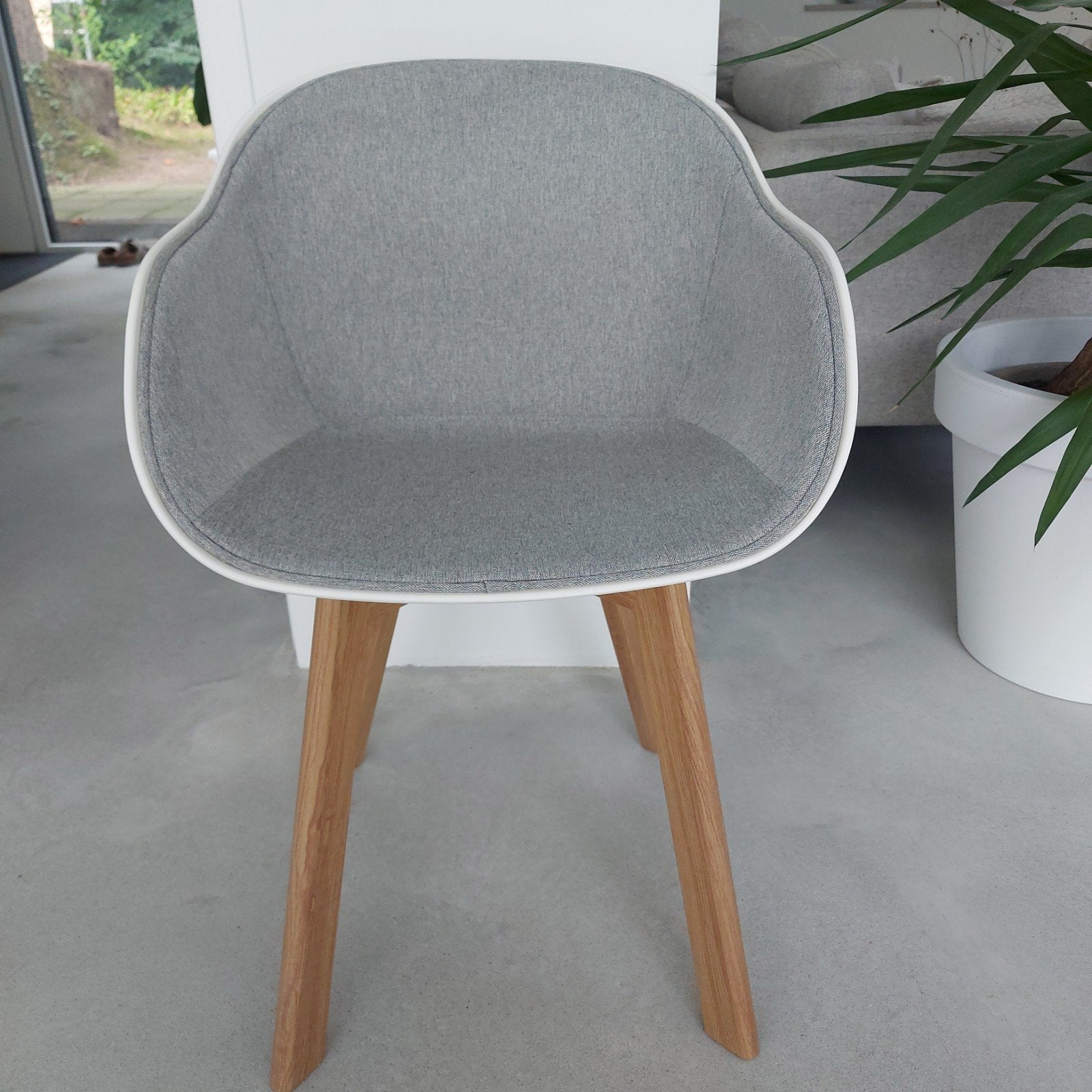 strakke witte kuipstoel met grijze bekleding hay replica, Ophalen, Kunststof, Wit, Scandinavisch