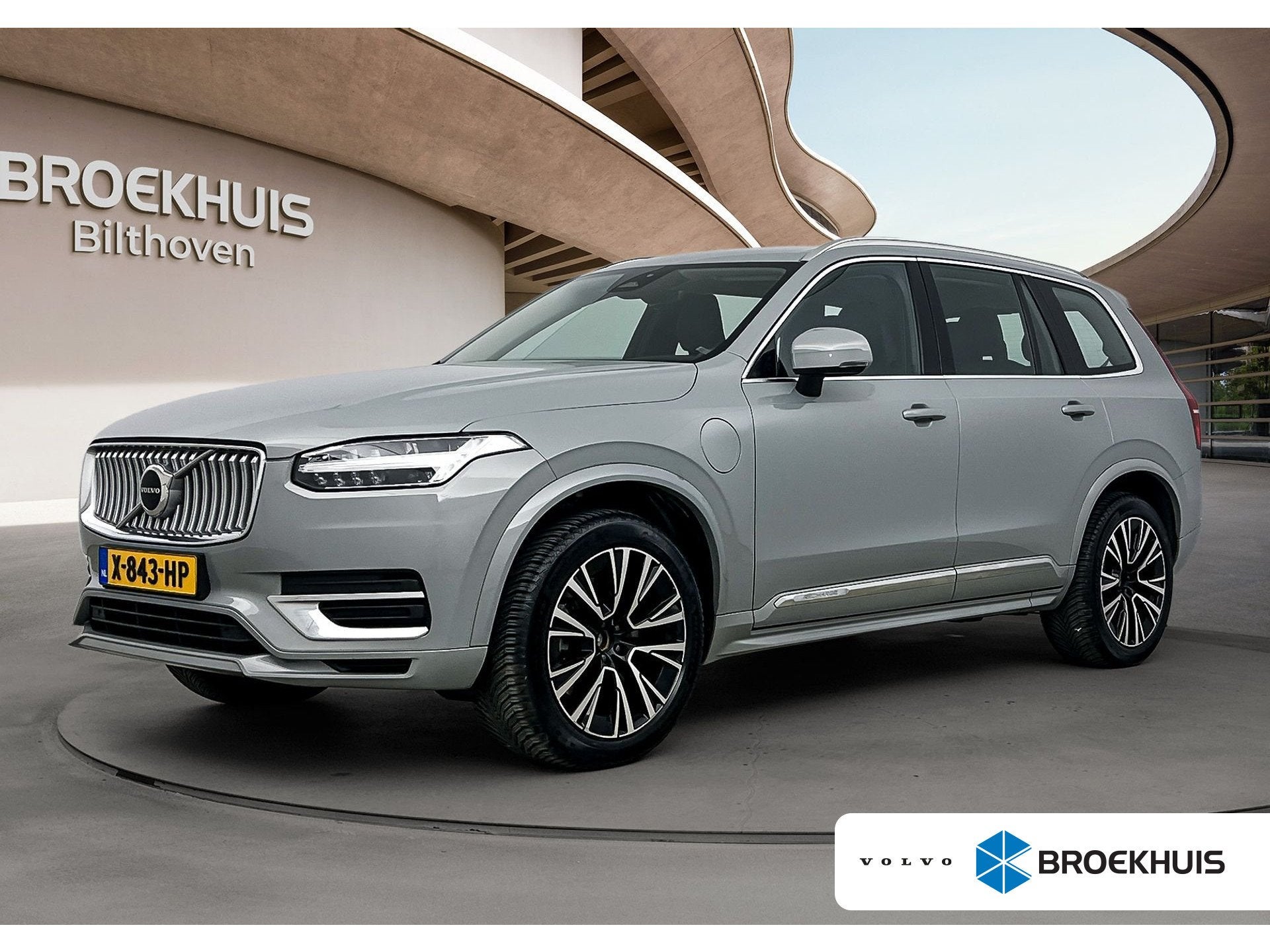 Volvo XC90 2.0 T8 Recharge AWD Core Bright, 12 maanden, Gebruikt, 4 cilinders, 7 stoelen